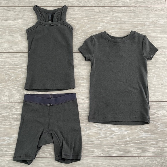 Skims Kids Logo Pointelle tank, t-shirt and short set 3T - Picture 1 of 6